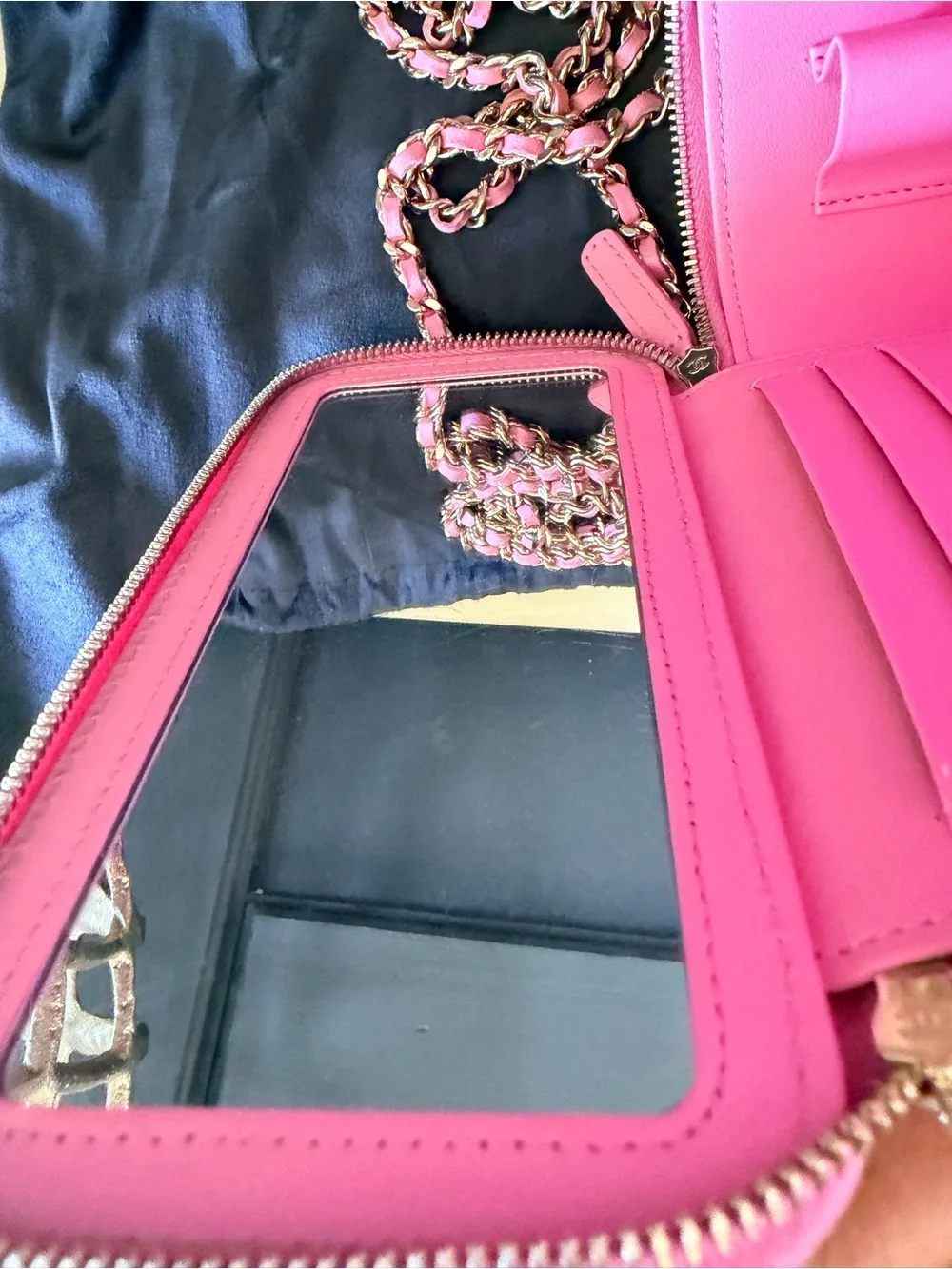 Chanel 22S/22P Pink Quilted Lambskin Vanity on Chain | Microchipped & Authentic - Picture 10 of 12